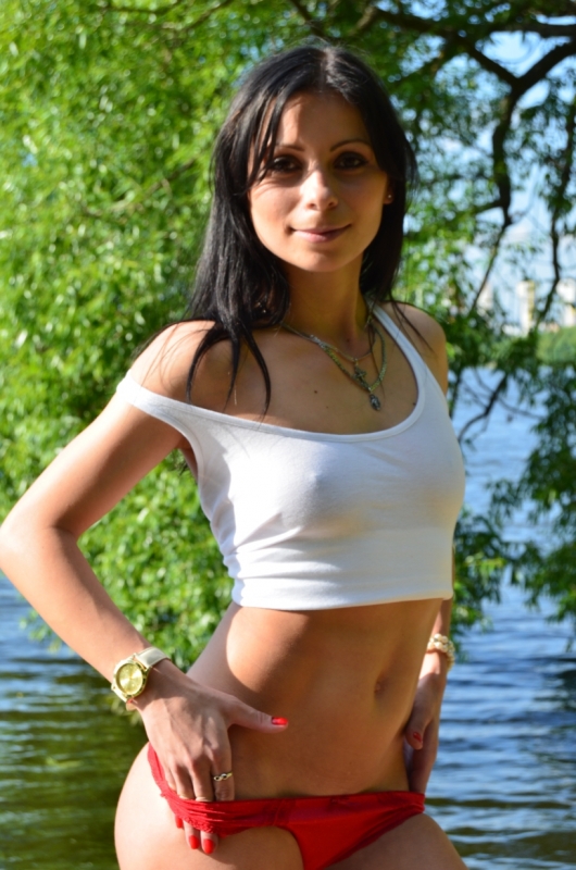 Олеся, 22 года, 1 размер груди